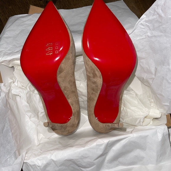 Pigalle 100 Suede Pumps. NIB and at great price. - Picture 5 of 7